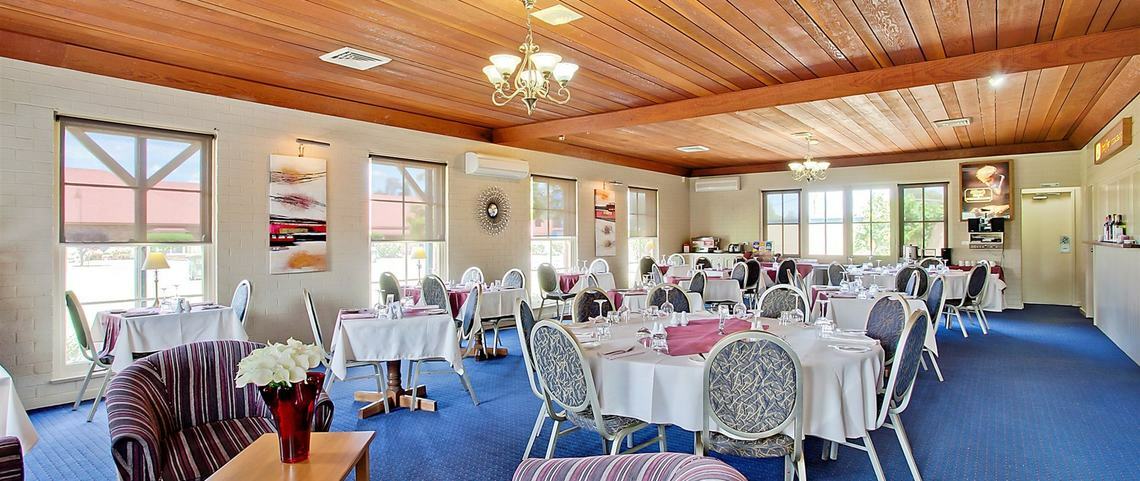 Bushman'S Motor Inn Parkes Eksteriør bilde
