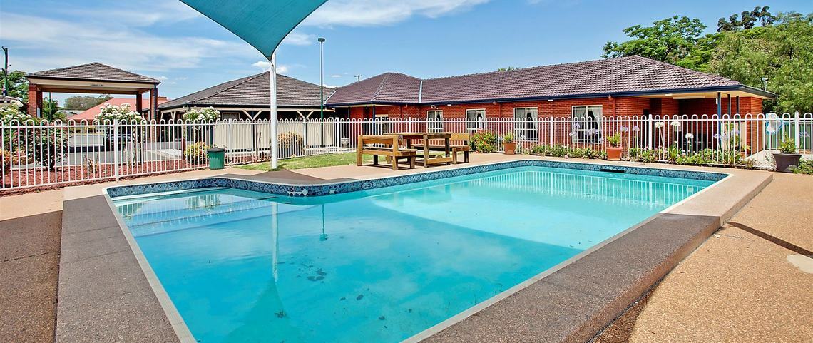 Bushman'S Motor Inn Parkes Eksteriør bilde